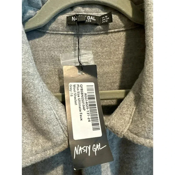 NWT Nasty Gal Oversized Wool Look Coat - Picture 4 of 5